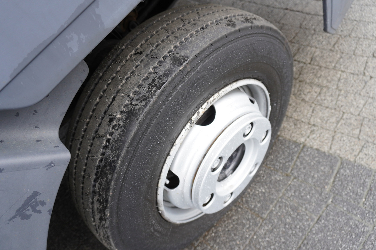 شاحنة صندوقية MERCEDES-BENZ Atego 816 E6 4x2 / container / 15 pallets: صورة 11