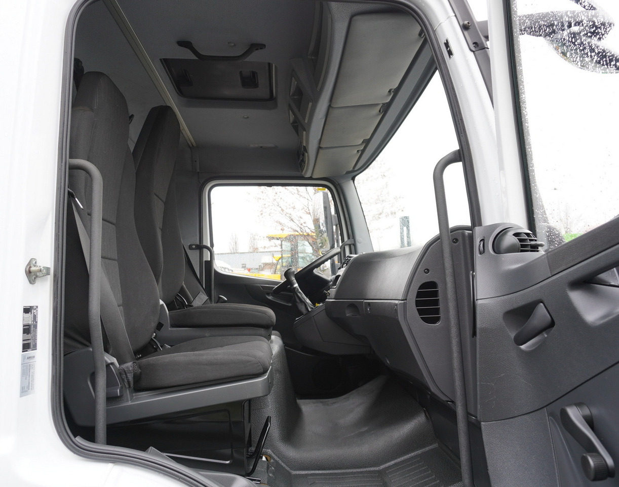 شاحنة صندوقية MERCEDES-BENZ Atego 816 E6 4x2 / container / 15 pallets: صورة 7