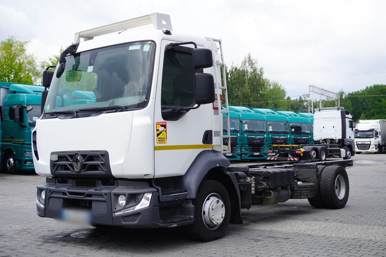 RENAULT D12 / Chassis 5.6 m / Differential lock / 160 tho. km - شاحنة بهيكل معدني للمقصورة: صورة 2 RENAULT D12 / Chassis 5.6 m / Differential lock / 160 tho. km - شاحنة بهيكل معدني للمقصورة: صورة 2