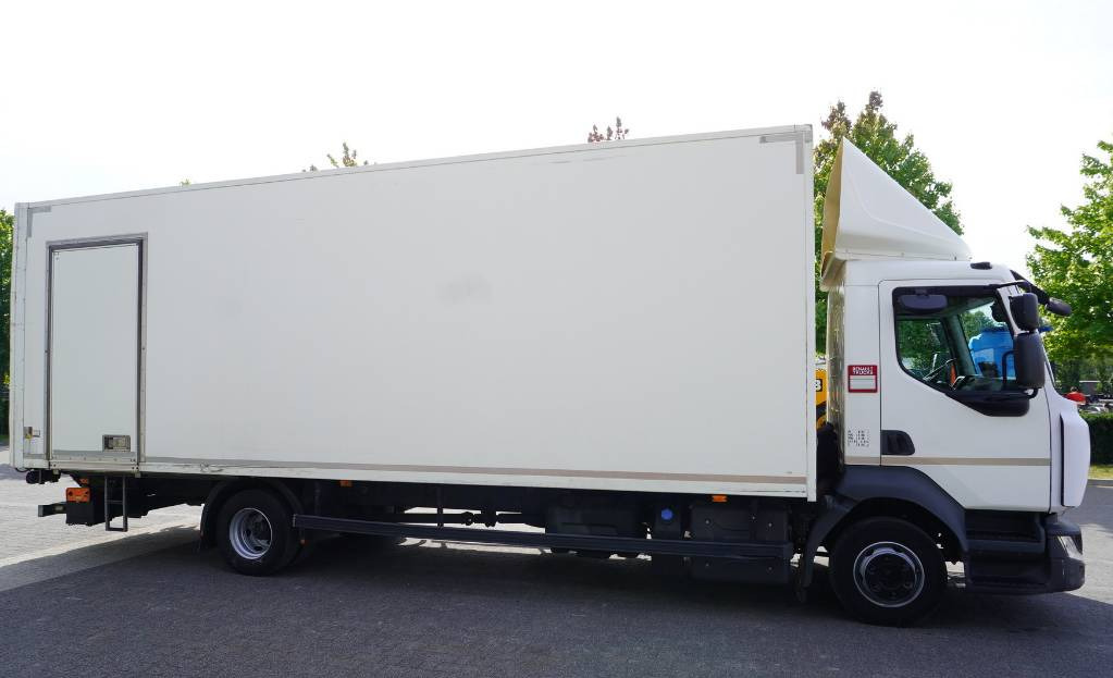 RENAULT D12 E6 / Container 18 pallets / tail lift - شاحنة صندوقية: صورة 3 RENAULT D12 E6 / Container 18 pallets / tail lift - شاحنة صندوقية: صورة 3