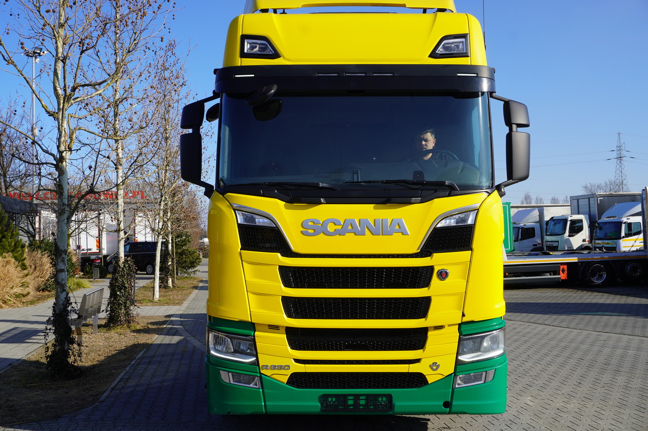 SCANIA R650 V8 8x4/4 E6 / 2020 / Frame 9.7 m - شاحنة بهيكل معدني للمقصورة: صورة 3 SCANIA R650 V8 8x4/4 E6 / 2020 / Frame 9.7 m - شاحنة بهيكل معدني للمقصورة: صورة 3