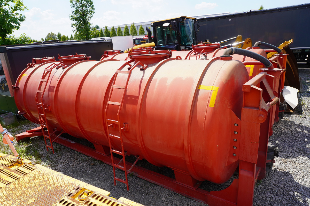 STAL UNUSED Septic barrel / 13000 l - رافعة خطافية/ نظام اللودر الانزلاقي: صورة 2 STAL UNUSED Septic barrel / 13000 l - رافعة خطافية/ نظام اللودر الانزلاقي: صورة 2