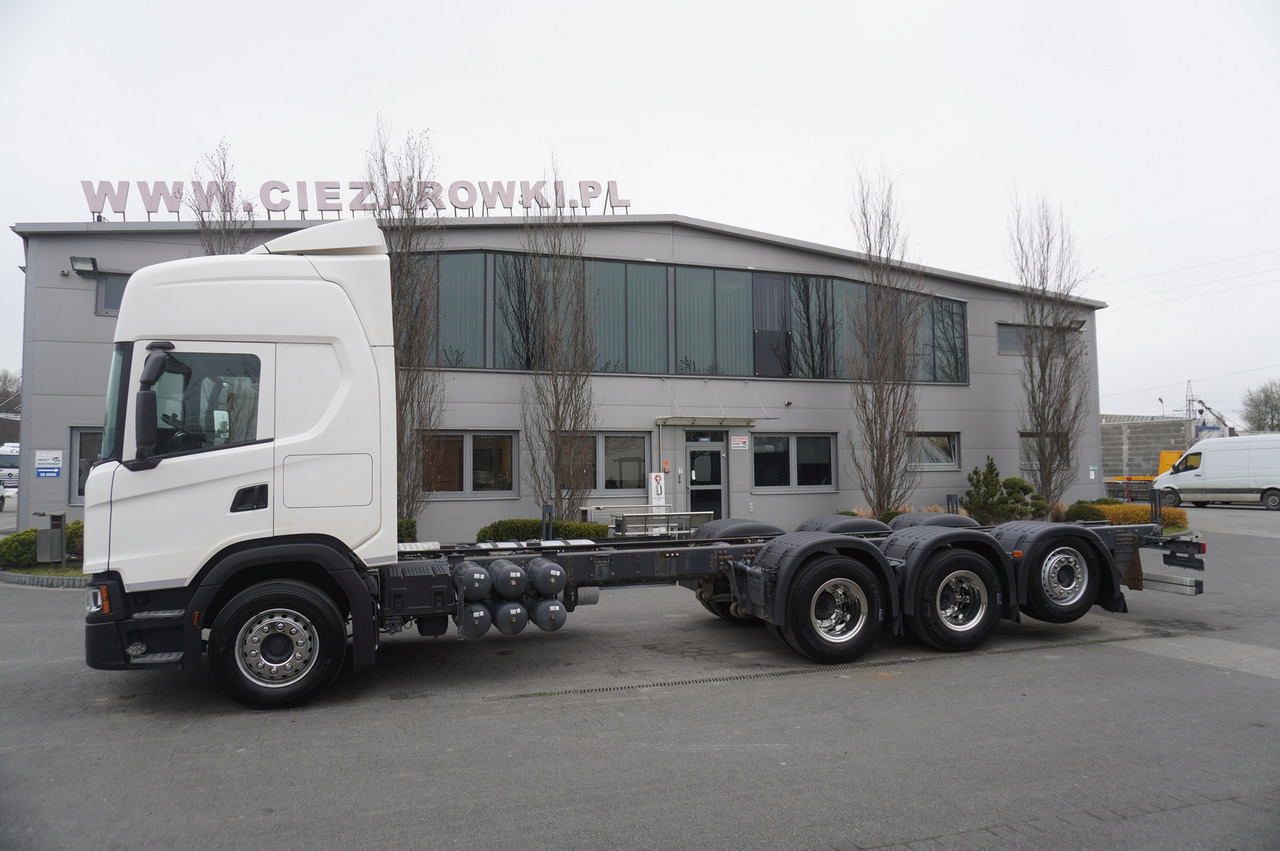 Scania G540 8x4 / Chassis 8.7 m / Steered axle / 2021 - شاحنة بهيكل معدني للمقصورة: صورة 3 Scania G540 8x4 / Chassis 8.7 m / Steered axle / 2021 - شاحنة بهيكل معدني للمقصورة: صورة 3