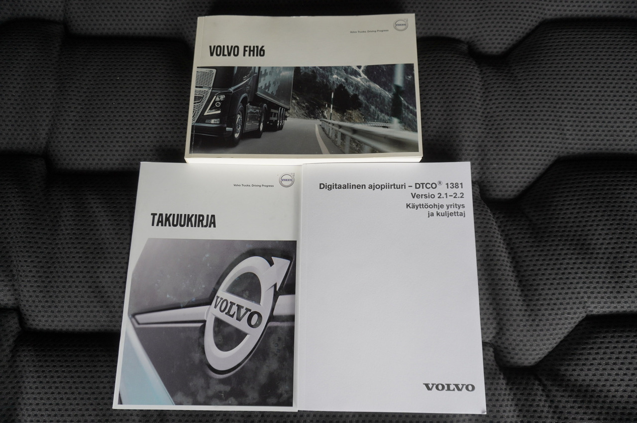 شاحنة كرين VOLVO FH16 750 8x4x4 / 750 HP! / Frame 685 cm / Steered 4th axle: صورة 30 شاحنة كرين VOLVO FH16 750 8x4x4 / 750 HP! / Frame 685 cm / Steered 4th axle: صورة 30
