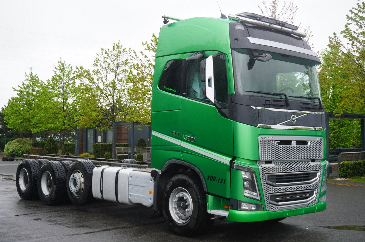 VOLVO Volvo FH16 750 8×4 / 750 HP! / 7.2 m chassis - شاحنة كرين: صورة 1 VOLVO Volvo FH16 750 8×4 / 750 HP! / 7.2 m chassis - شاحنة كرين: صورة 1