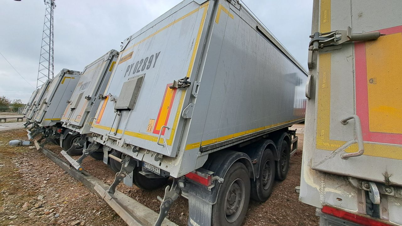 WIELTON NW-3 / weight 6.2 t / capacity 38m3 / Electrically folded roof / Teflon / 20 units, 2022 - نصف مقطورة قلابة: صورة 3 WIELTON NW-3 / weight 6.2 t / capacity 38m3 / Electrically folded roof / Teflon / 20 units, 2022 - نصف مقطورة قلابة: صورة 3