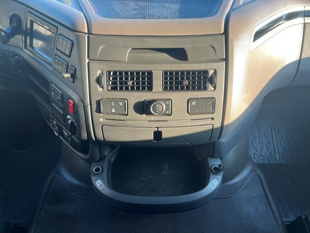 رأس تريلا DAF XF 480 FT SSC LowDeck Standklima MX-Brake: صورة 19 رأس تريلا DAF XF 480 FT SSC LowDeck Standklima MX-Brake: صورة 19