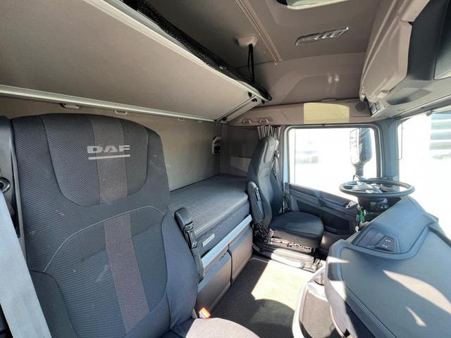 DAF XFn 480 FT Intarder 2xTank 1.105 L Vollspoiler - رأس تريلا: صورة 4 DAF XFn 480 FT Intarder 2xTank 1.105 L Vollspoiler - رأس تريلا: صورة 4