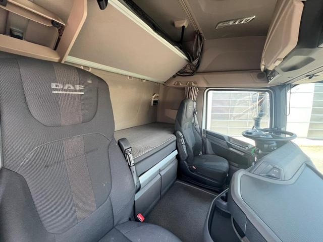 DAF XFn 480 FT Intarder 2xTank 1.105 L Vollspoiler - رأس تريلا: صورة 2 DAF XFn 480 FT Intarder 2xTank 1.105 L Vollspoiler - رأس تريلا: صورة 2