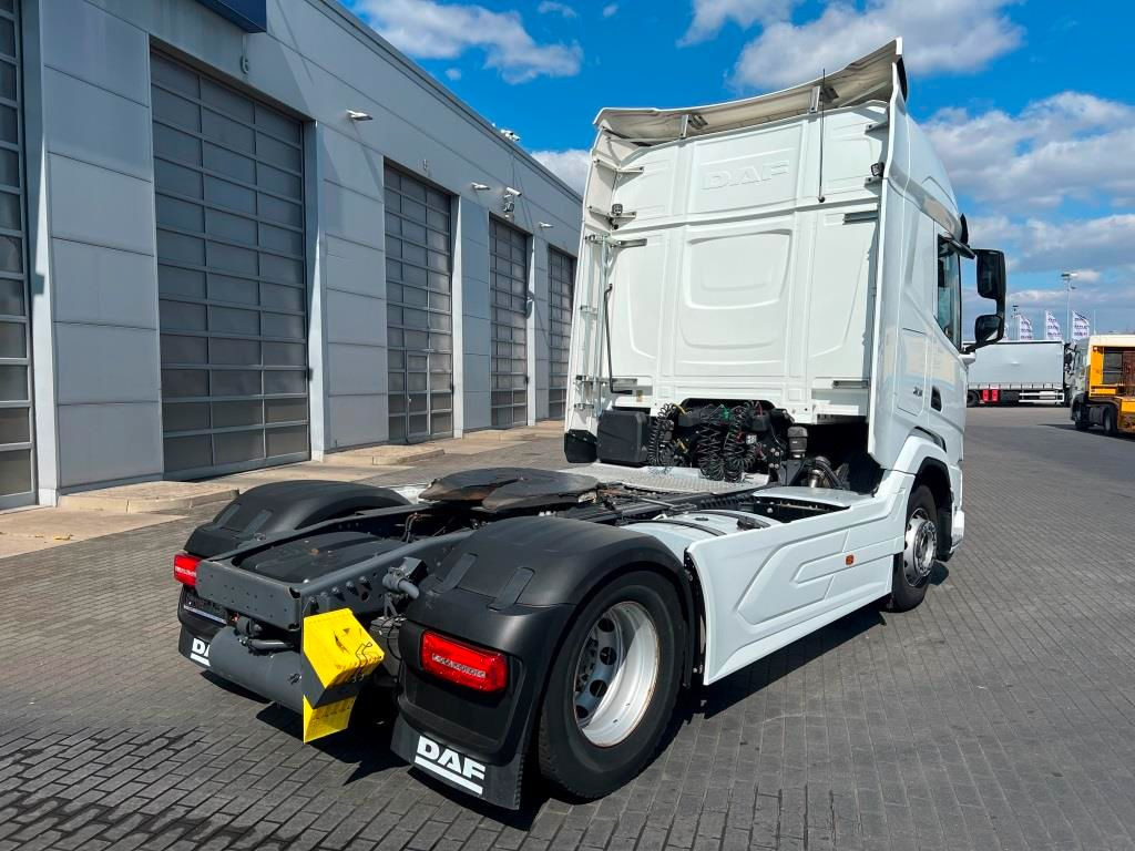 DAF XFn 480 FT Intarder 2xTank 1.105 L Vollspoiler - رأس تريلا: صورة 4 DAF XFn 480 FT Intarder 2xTank 1.105 L Vollspoiler - رأس تريلا: صورة 4