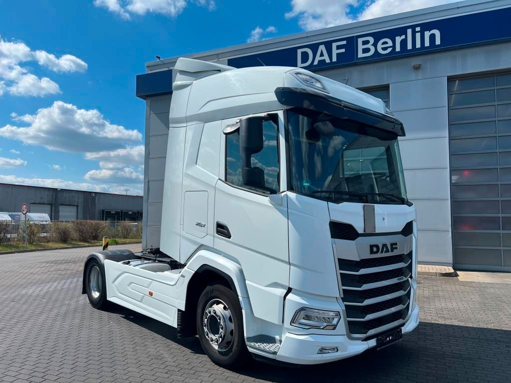 DAF XFn 480 FT Intarder 2xTank 1.105 L Vollspoiler - رأس تريلا: صورة 1 DAF XFn 480 FT Intarder 2xTank 1.105 L Vollspoiler - رأس تريلا: صورة 1