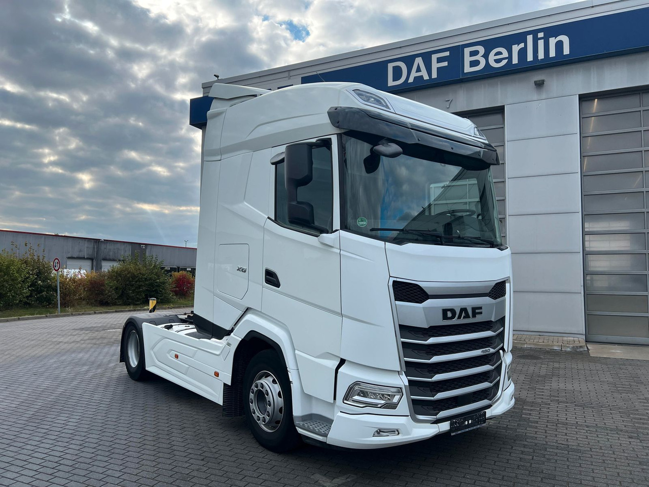 DAF XG 480 FT TraXon ZF-Intarder 2x Tank 1.195 Liter - رأس تريلا: صورة 1 DAF XG 480 FT TraXon ZF-Intarder 2x Tank 1.195 Liter - رأس تريلا: صورة 1