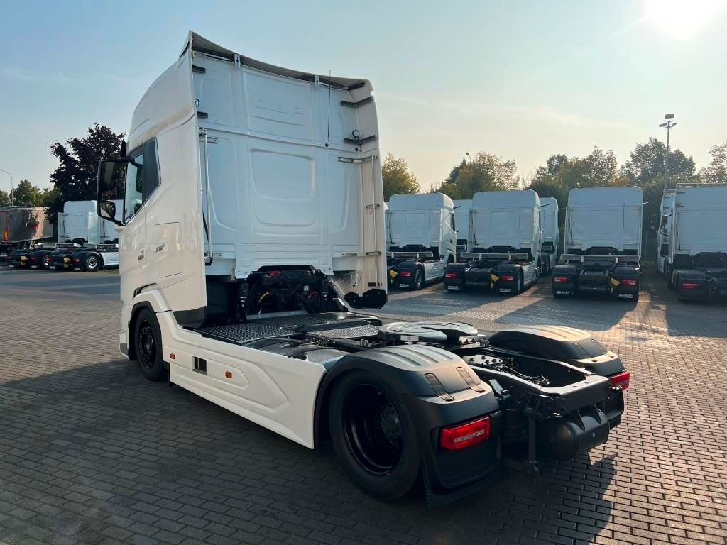 DAF XG+ 480 Low Deck, ZF Intarder, MODELLJAHR 2025 - رأس تريلا: صورة 3 DAF XG+ 480 Low Deck, ZF Intarder, MODELLJAHR 2025 - رأس تريلا: صورة 3