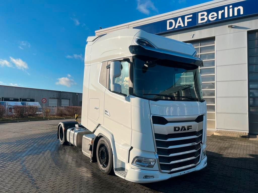 DAF XG+ 480 Low Deck, ZF Intarder, SOFORT VERFÜGBAR - مقطورة السحب: صورة 1 DAF XG+ 480 Low Deck, ZF Intarder, SOFORT VERFÜGBAR - مقطورة السحب: صورة 1
