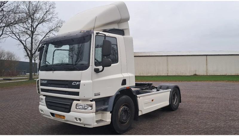 DAF CF 75 310 Daycabin Manual Euro 5 - رأس تريلا: صورة 1 DAF CF 75 310 Daycabin Manual Euro 5 - رأس تريلا: صورة 1