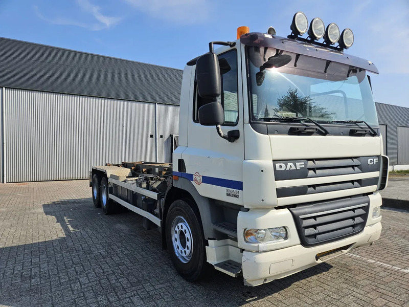 DAF CF 85 360 Manual 10 Tyres - شاحنة بهيكل معدني للمقصورة: صورة 2 DAF CF 85 360 Manual 10 Tyres - شاحنة بهيكل معدني للمقصورة: صورة 2