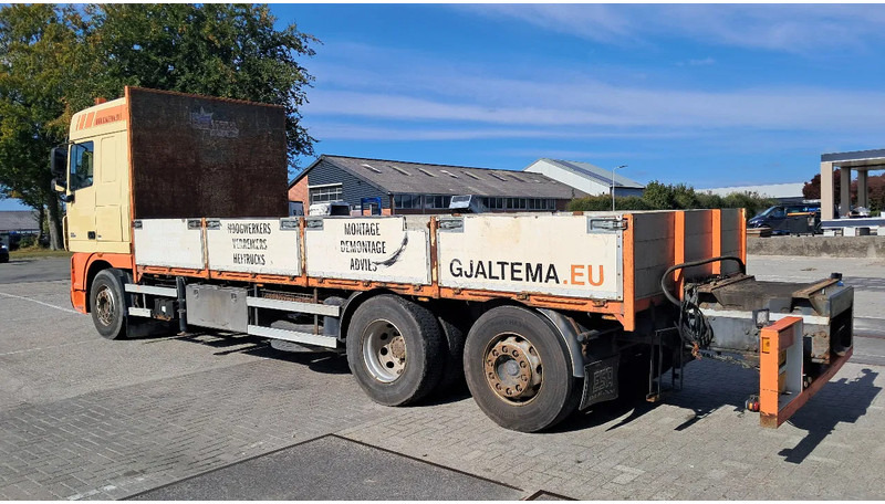 شاحنات مسطحة DAF XF 105 410 Spacecab 6x2 Euro 5: صورة 7 شاحنات مسطحة DAF XF 105 410 Spacecab 6x2 Euro 5: صورة 7