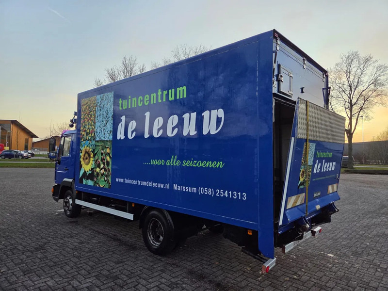 MAN L20 Full steel suspension Manual Dieslpump - شاحنة صندوقية: صورة 3 MAN L20 Full steel suspension Manual Dieslpump - شاحنة صندوقية: صورة 3