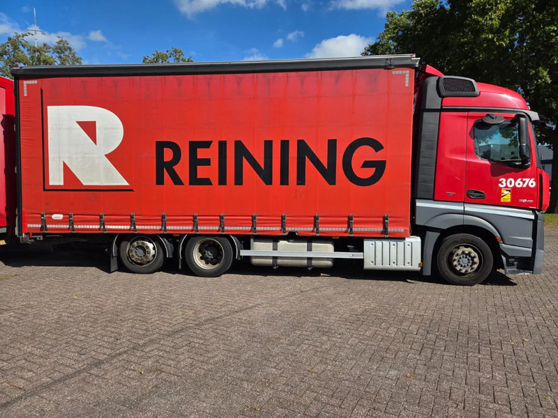 Mercedes-Benz Actros 2545 6X2 Retarder Volumecombi - شاحنة ذات ستائر جانبية: صورة 3 Mercedes-Benz Actros 2545 6X2 Retarder Volumecombi - شاحنة ذات ستائر جانبية: صورة 3