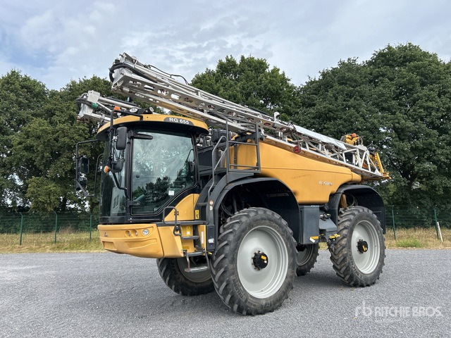 2010 Challenger RoGator 655 30 m 4x4 High Clearance Self-Propelled Sprayer - رشاش دفع ذاتي: صورة 2 2010 Challenger RoGator 655 30 m 4x4 High Clearance Self-Propelled Sprayer - رشاش دفع ذاتي: صورة 2