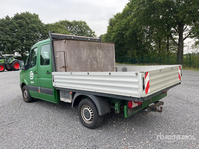2015 Volkswagen Crafter 4x2 Crew Cab Flatbed Truck - شاحنات مسطحة: صورة 3 2015 Volkswagen Crafter 4x2 Crew Cab Flatbed Truck - شاحنات مسطحة: صورة 3