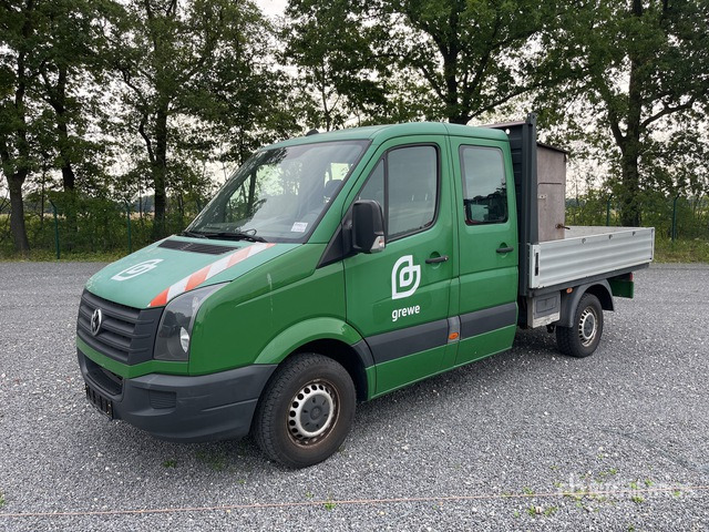 2015 Volkswagen Crafter 4x2 Crew Cab Flatbed Truck - شاحنات مسطحة: صورة 2 2015 Volkswagen Crafter 4x2 Crew Cab Flatbed Truck - شاحنات مسطحة: صورة 2