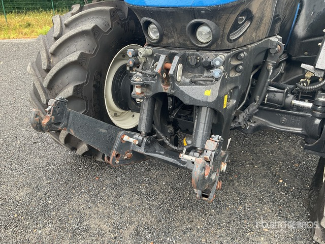 2016 New Holland T 7.315 Auto Command HD 4WD Tractor - جرار: صورة 4 2016 New Holland T 7.315 Auto Command HD 4WD Tractor - جرار: صورة 4