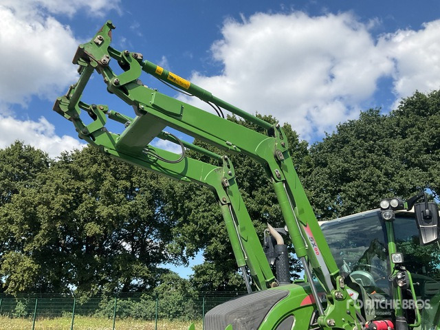 2020 Fendt 724 Vario S4 Profi 4WD Tractor - جرار: صورة 5 2020 Fendt 724 Vario S4 Profi 4WD Tractor - جرار: صورة 5
