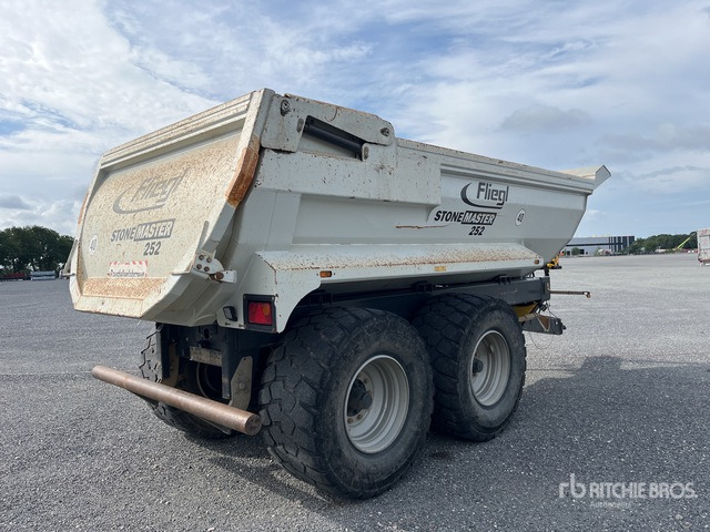 2020 fliegl Stone-Master 252 T/A End Dump Trailer - مقطورة قلابة: صورة 4 2020 fliegl Stone-Master 252 T/A End Dump Trailer - مقطورة قلابة: صورة 4