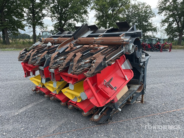2021 Ziegler Corn Champion 8 Row Corn Combine Header - حصادة ذرة: صورة 2 2021 Ziegler Corn Champion 8 Row Corn Combine Header - حصادة ذرة: صورة 2