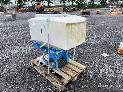APV PS 500 M2 Seed Tank - آلة البذر: صورة 1 APV PS 500 M2 Seed Tank - آلة البذر: صورة 1