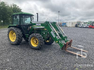 JOHN DEERE 1640 - جرار: صورة 4 JOHN DEERE 1640 - جرار: صورة 4