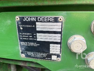 JOHN DEERE 6820 - جرار: صورة 5 JOHN DEERE 6820 - جرار: صورة 5