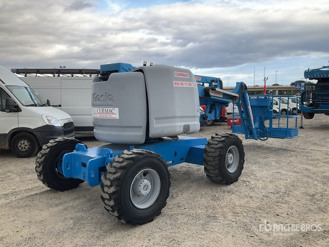 2000 Genie Z40-25 4WD Diesel Articulating Boom Lift - مرفاع مفصلي: صورة 2 2000 Genie Z40-25 4WD Diesel Articulating Boom Lift - مرفاع مفصلي: صورة 2