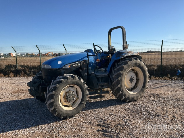2005 New Holland TD95D 4WD Tractor - جرار: صورة 2 2005 New Holland TD95D 4WD Tractor - جرار: صورة 2