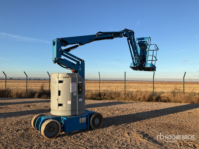 2006 Genie Z-30/20N 2WD Electric Articulating Boom Lift - مرفاع مفصلي: صورة 1 2006 Genie Z-30/20N 2WD Electric Articulating Boom Lift - مرفاع مفصلي: صورة 1