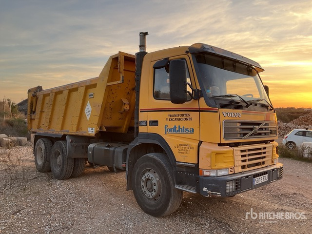 2006 Volvo FM12-380 6x4 T/A Dump Truck - شاحنة قلاب: صورة 4 2006 Volvo FM12-380 6x4 T/A Dump Truck - شاحنة قلاب: صورة 4