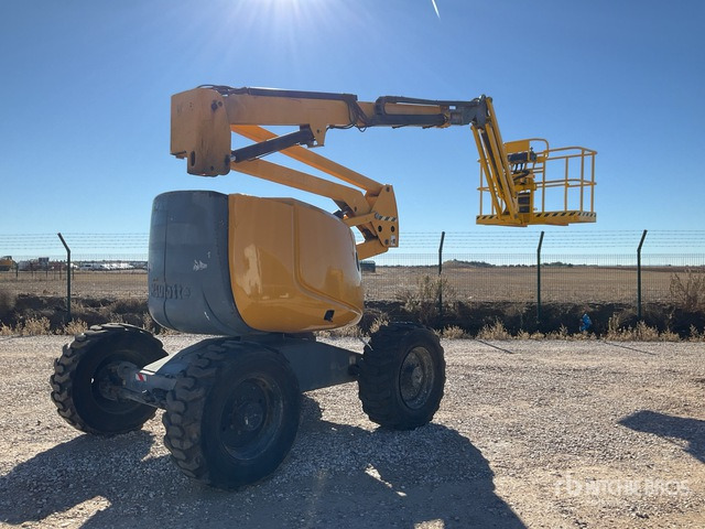 2008 Haulotte HA16PXNT 4WD Diesel Articulating Boom Lift - مرفاع مفصلي: صورة 2 2008 Haulotte HA16PXNT 4WD Diesel Articulating Boom Lift - مرفاع مفصلي: صورة 2