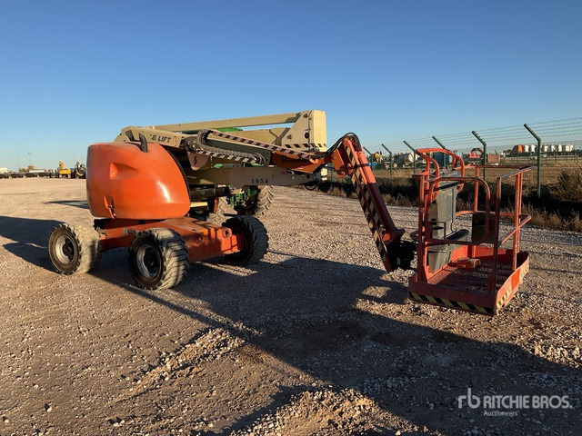 2008 JLG 450AJ Series ll 4WD Diesel Articulating Boom Lift - مرفاع مفصلي: صورة 3 2008 JLG 450AJ Series ll 4WD Diesel Articulating Boom Lift - مرفاع مفصلي: صورة 3