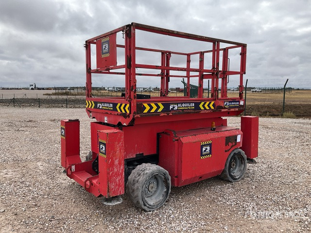 2011 Manitou 120SC 4x4 Diesel Scissor Lift - مرفاع مقصي: صورة 2 2011 Manitou 120SC 4x4 Diesel Scissor Lift - مرفاع مقصي: صورة 2