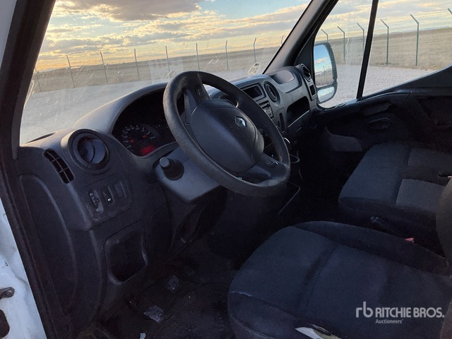 2014 Renault Master DCI100 Cargo Van - شاحنة توصيل مغلقة: صورة 5 2014 Renault Master DCI100 Cargo Van - شاحنة توصيل مغلقة: صورة 5