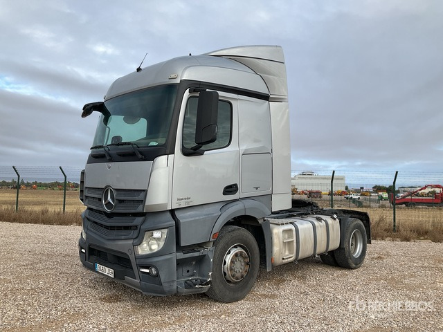2015 Mercedes-Benz Actros 1845LS 4x2 S/A Sleeper Truck Tractor - رأس تريلا: صورة 1 2015 Mercedes-Benz Actros 1845LS 4x2 S/A Sleeper Truck Tractor - رأس تريلا: صورة 1
