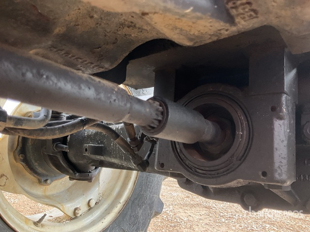 2015 New Holland T4.95 4WD Tractor - جرار: صورة 5 2015 New Holland T4.95 4WD Tractor - جرار: صورة 5