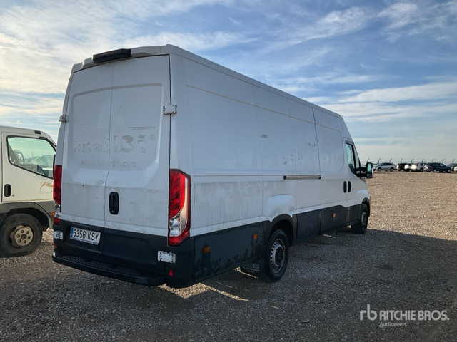 2018 Iveco Daily 35S16 Cargo Van - شاحنة توصيل مغلقة: صورة 3 2018 Iveco Daily 35S16 Cargo Van - شاحنة توصيل مغلقة: صورة 3