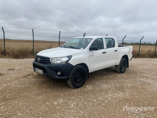 2019 Toyota Hilux 4x4 Pickup - شاحنة البيك أب: صورة 2 2019 Toyota Hilux 4x4 Pickup - شاحنة البيك أب: صورة 2