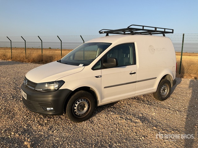 2019 Volkswagen Caddy 4x4 Cargo Van - شاحنة توصيل مغلقة: صورة 3 2019 Volkswagen Caddy 4x4 Cargo Van - شاحنة توصيل مغلقة: صورة 3