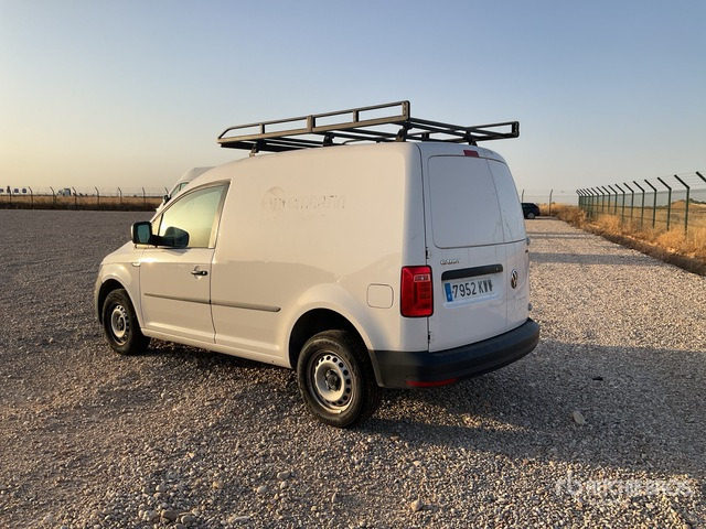 2019 Volkswagen Caddy 4x4 Cargo Van - شاحنة توصيل مغلقة: صورة 1 2019 Volkswagen Caddy 4x4 Cargo Van - شاحنة توصيل مغلقة: صورة 1