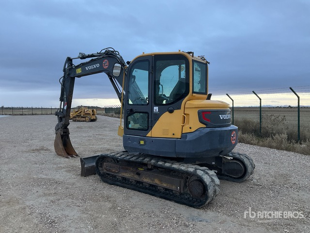 2019 Volvo ECR88D Tracked Excavator - حفار زاحف: صورة 3 2019 Volvo ECR88D Tracked Excavator - حفار زاحف: صورة 3