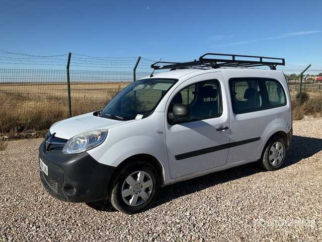 2020 Renault Kangoo Passenger Van - حافلة صغيرة, ميكروباص: صورة 1 2020 Renault Kangoo Passenger Van - حافلة صغيرة, ميكروباص: صورة 1