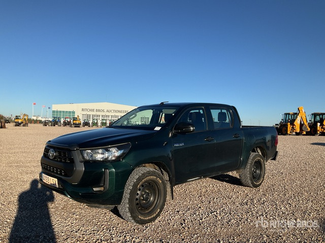 2021 Toyota Hilux 4x4 Crew Cab Pickup - شاحنة البيك أب: صورة 1 2021 Toyota Hilux 4x4 Crew Cab Pickup - شاحنة البيك أب: صورة 1